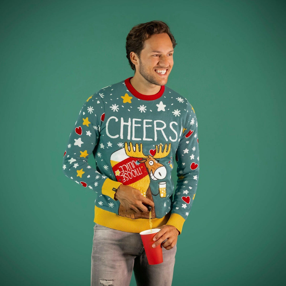 JAP Interactieve Kersttrui - CHEERS! Moose Juice, gedragen