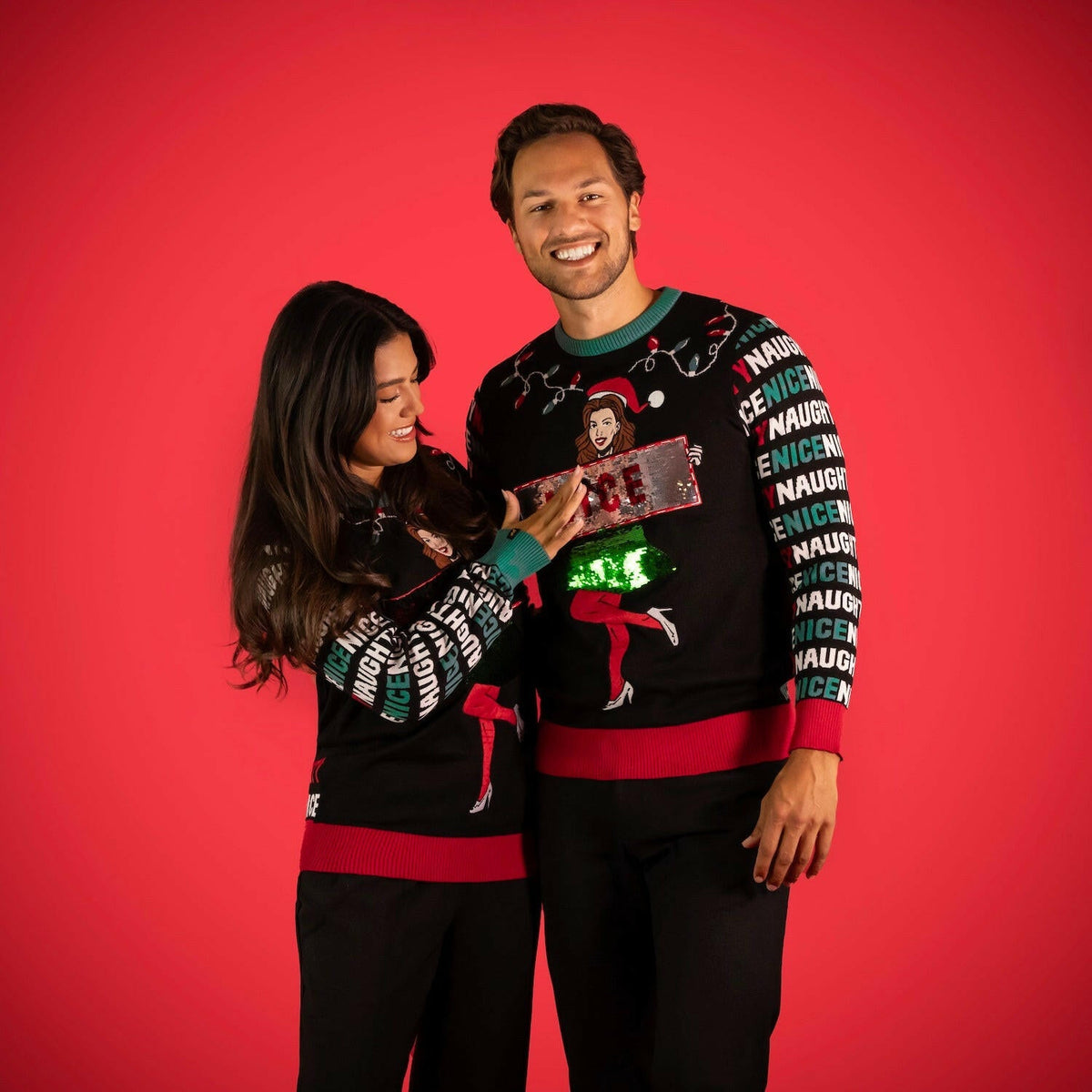 JAP Interactieve Kersttrui - Naughty/Nice, gedragen