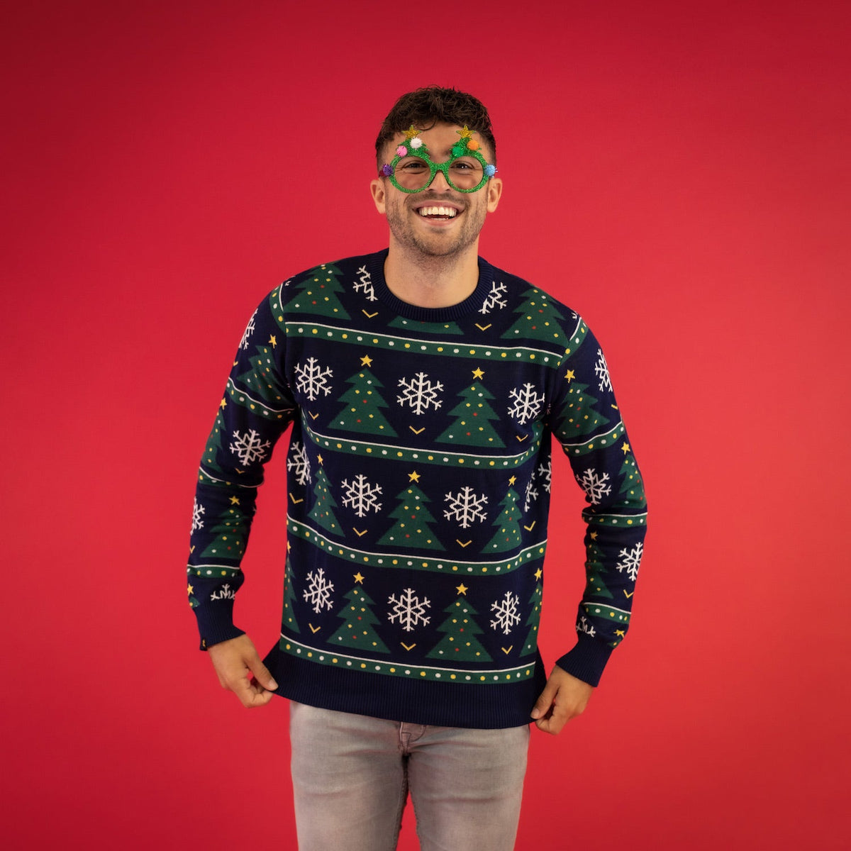 JAP Kersttrui - Kerstboom - Donker Blauw, gedragen