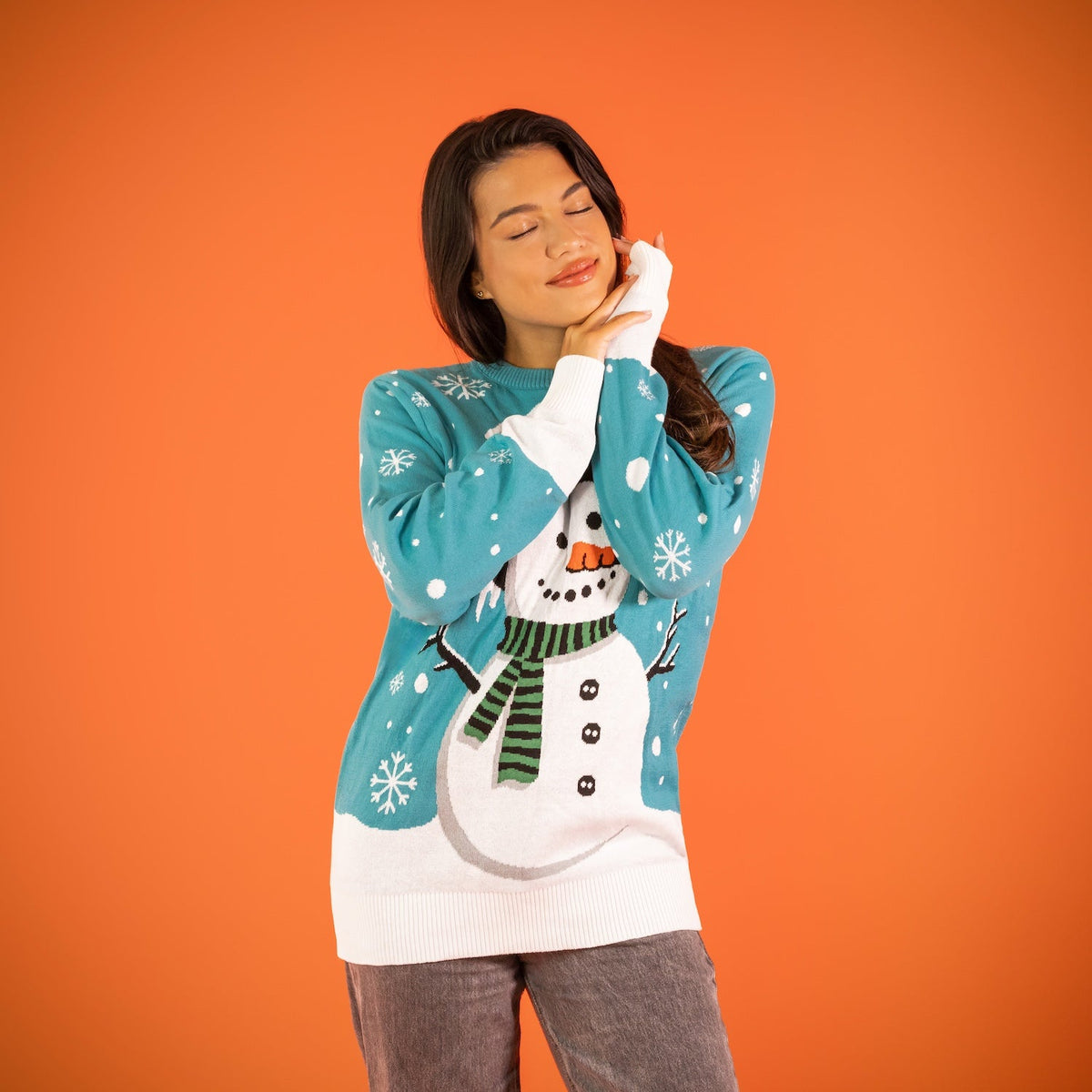 JAP Kersttrui - Sneeuwpop - Blauw, gedragen