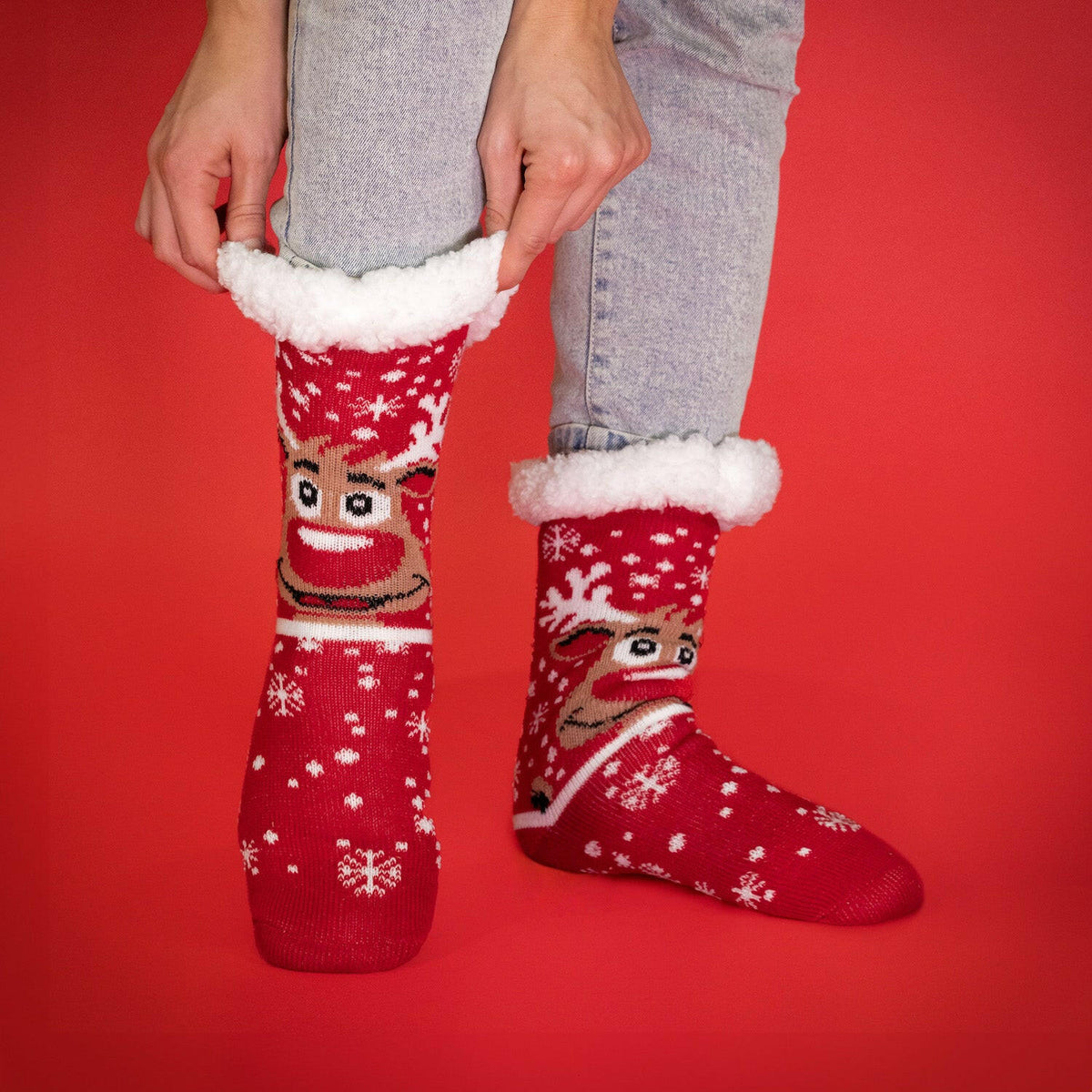 JAP Kerstsokken met anti slip - Rudolf het Rendier - Rood, gedragen