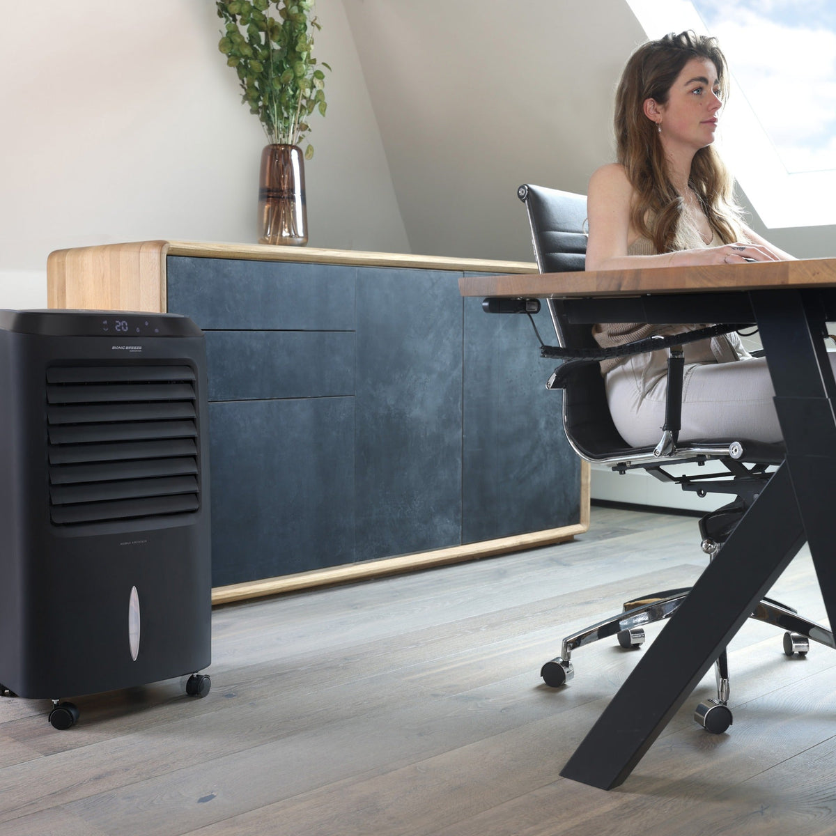 JAP Edmonton aircooler 4-in-1 met 2 koelelementen in gebruik