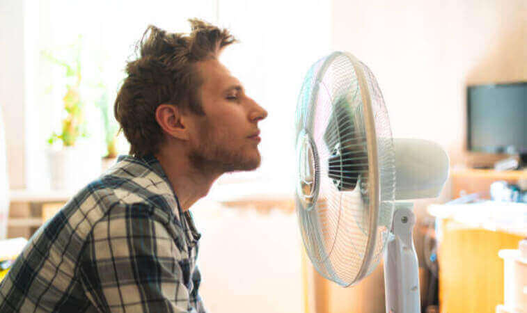 Top 10 ventilator hacks om de zomer door te komen